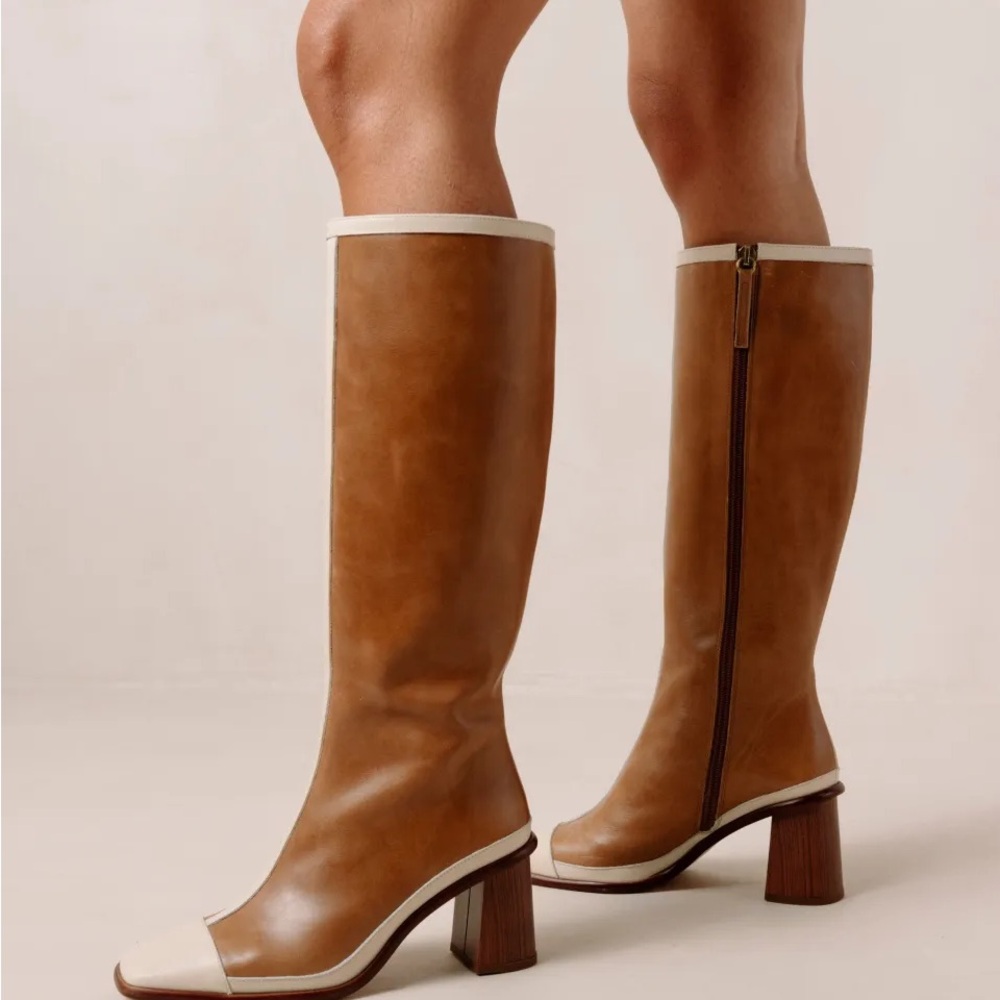 ALOHAS BOOTS